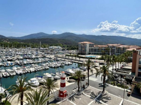 Superbe Duplex 4 Pièces avec Terrasse et Parking à 150m de la Mer - FR-1-225-776
